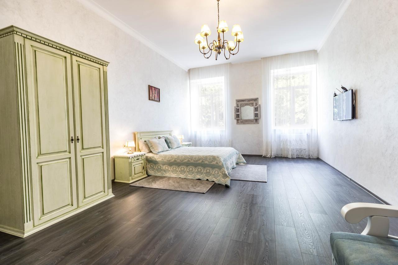 Dominicana L Apartments L Lviv Historical City Center Dış mekan fotoğraf